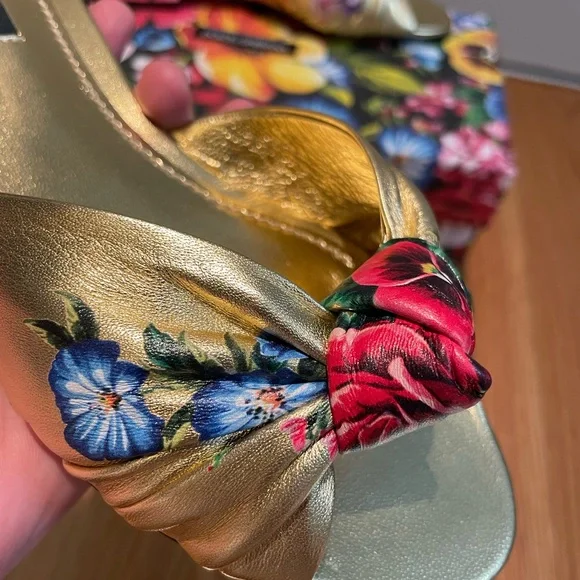 Dolce & Gabbana metallic gold with blue and red flower slides /sandals 36 - Picture 6 of 12